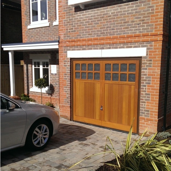 Garador TimberCedarwood Canopy Up and over Garador Ashton (Standard