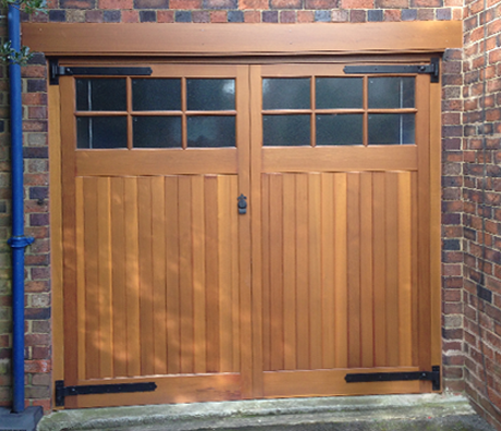 Cedar Side Hinged