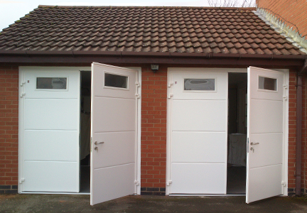 Carteck Traditional Solid Ribbed door, insulated steel with windows