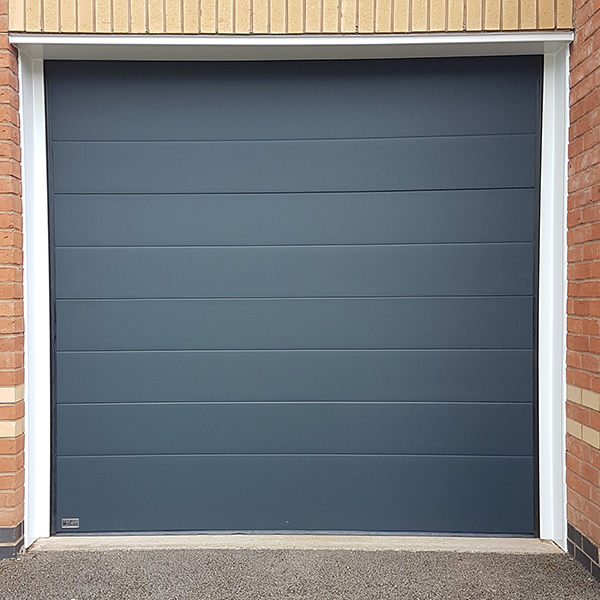 Centre Ribbed door in Anthracite - inbetween fit