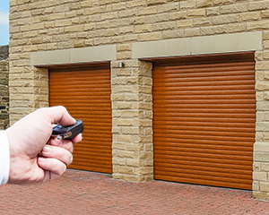 Roll77 with Premium Remote